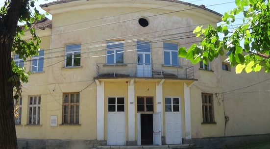 Помогни с ремонта на покрива на читалището във врачанското село Търнак 