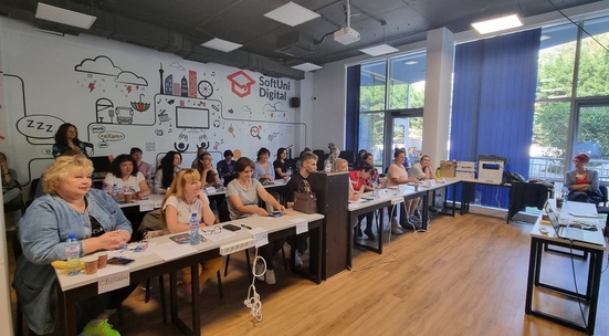 Lead Bulgarian, English and art classes in Sofia for women and children displaced by the war