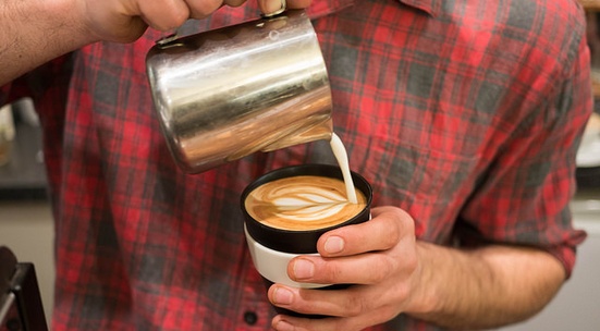 Спести на Земята поредната чаша за еднократна употреба - носи своя и поръчвай кафето си в нея