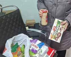 Подари пакет с храна на пенсионери в нужда от София за Великден