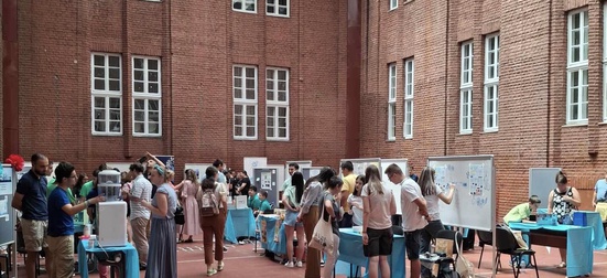 Бъди доброволец на Националния ученически Sci-High STEM Fest 2025 в София