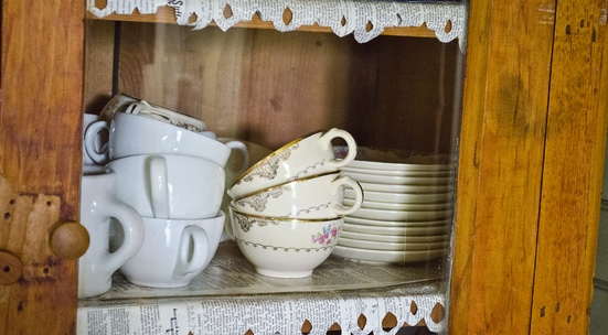 Подари старата си чашка за кафе, помогни на бежанец да устрои живота си отново