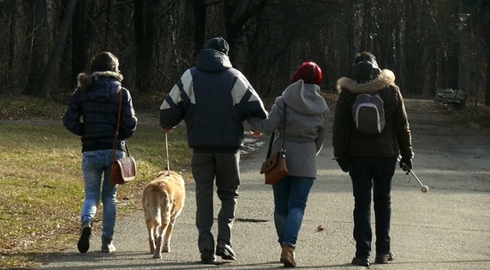 Придружи незрящи на разходка в Южния парк през март