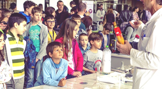 Бъди доброволец на Национален научно-образователен фестивал "Намереното поколение"