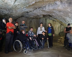 Подари един приключенски ден на хора с увреждания в пещера Снежанка