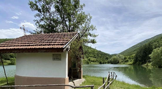 Participate in the cleanup of Smolsko dam and St. Petka chapel